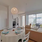 Downtown By Homing Apartman