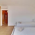 Downtown By Homing Apartman *