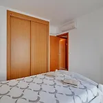Downtown By Homing Apartman *