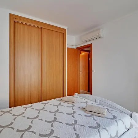 Downtown By Homing Apartment *