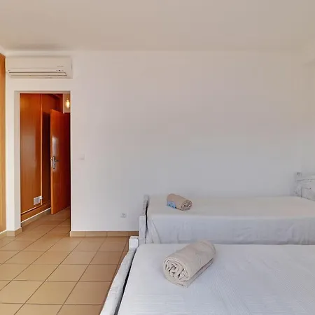 Downtown By Homing Apartman *